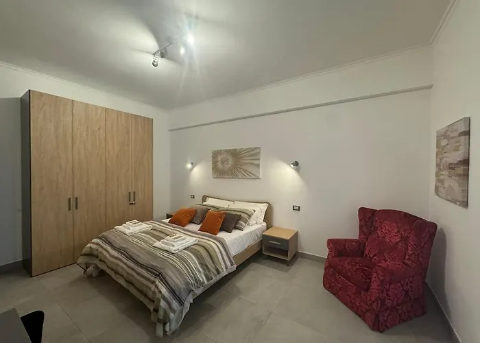 Grazia S Elegant Haven With Terrace * Rom